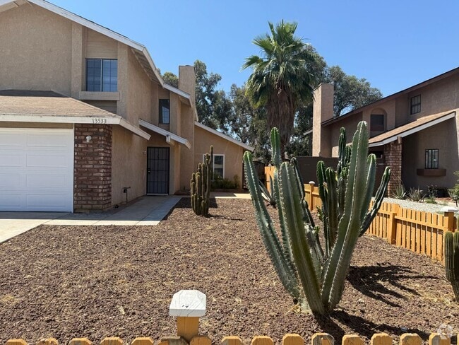 Building Photo - Charming 4BR 2.5 Bath Moreno Valley Home