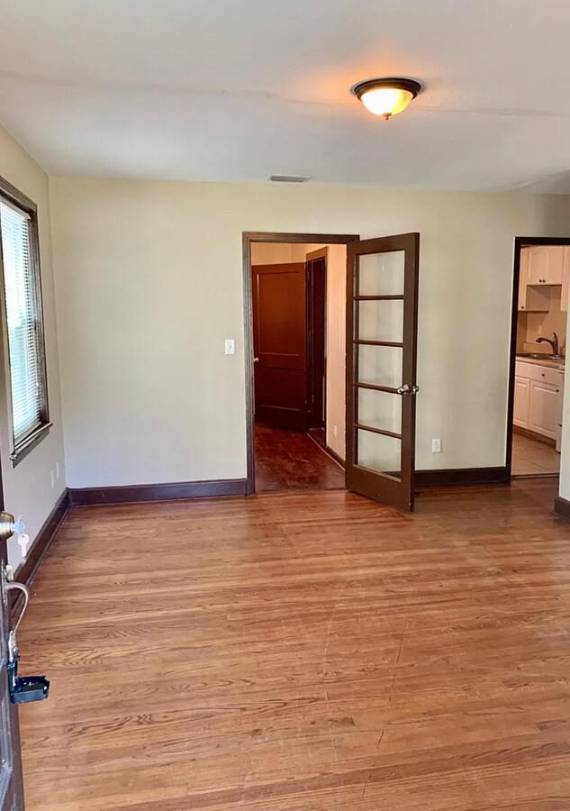 Photo - 1932 Pullman Ct House