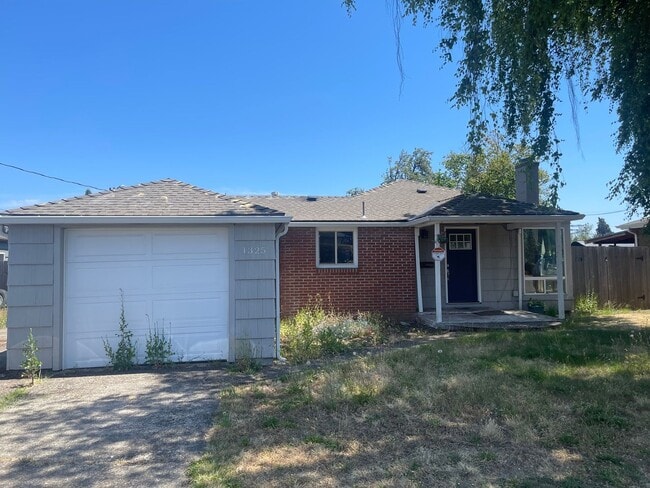 Two Bedroom Home! - Two Bedroom Home!