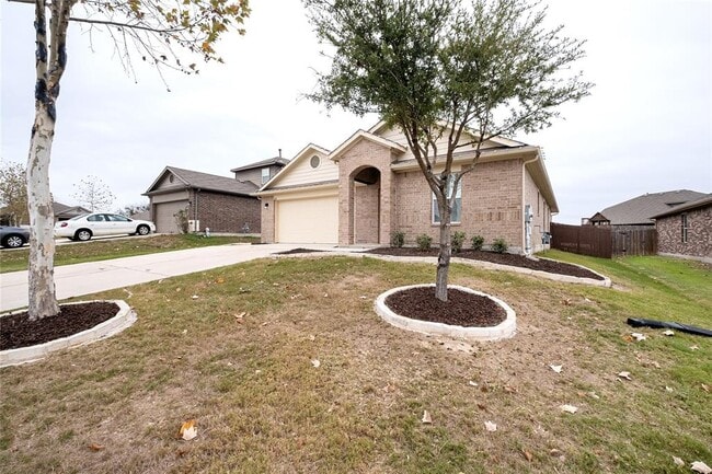 Photo - 266 Screech Owl Dr