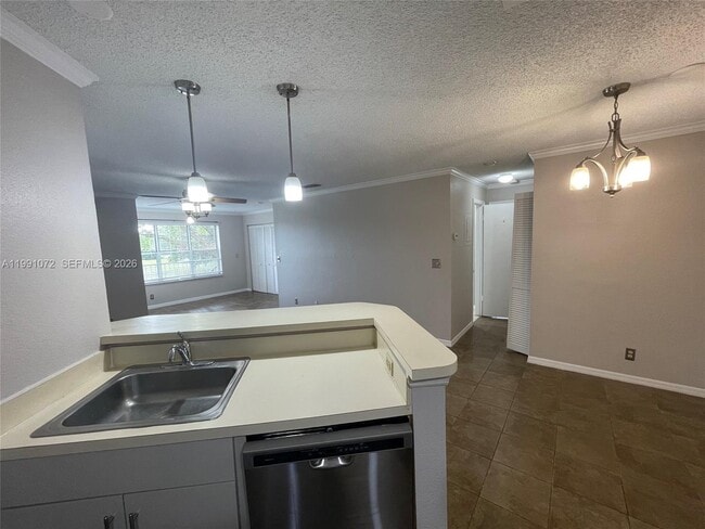 Photo - 3390 Pinewalk Dr N Unit 1027