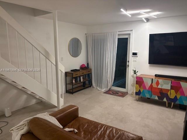 Photo - 8837 NE 4th Avenue Rd