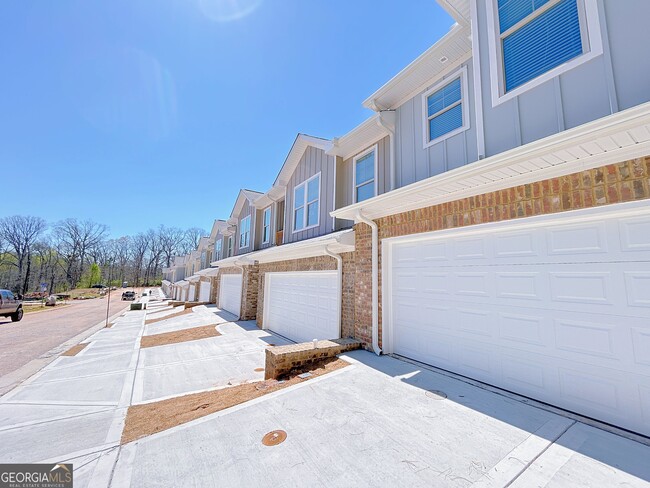 Photo - 2576 Mills Commons Dr Townhome