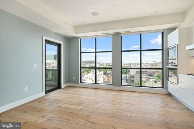 Building Photo - 240 N 2nd St Unit 6W Rental