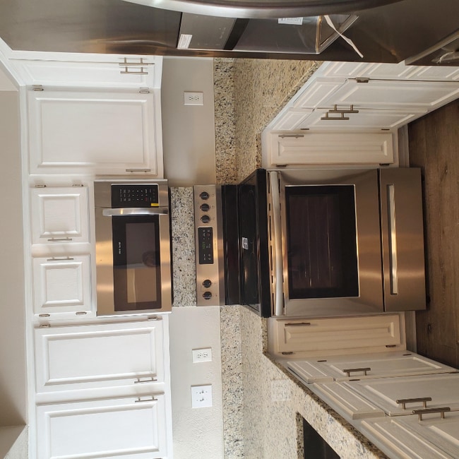 Photo - 1536 Hickory Ave Townhome