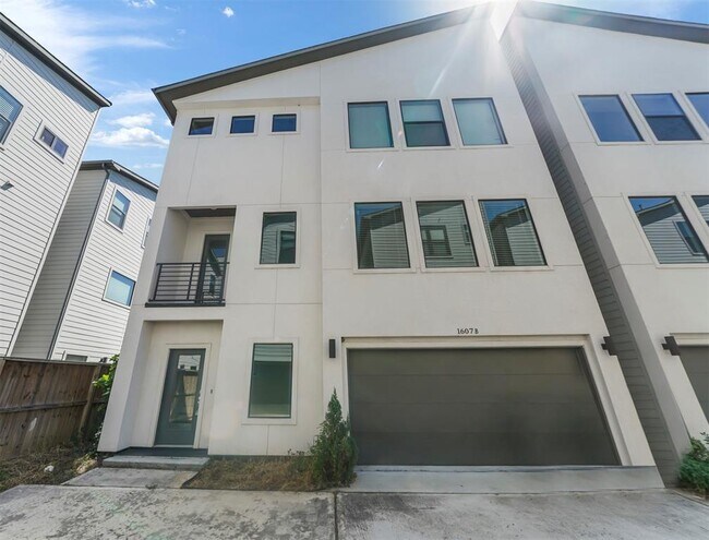 Photo - 1607a Milby St Rental