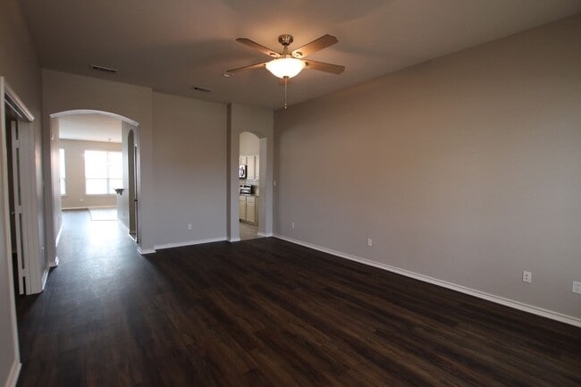 Photo - Stunning 3 bed 2 bath in Whitehouse ISD!