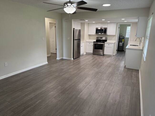 Photo - 2772 63rd Terrace N