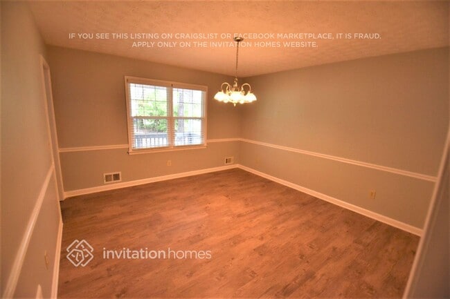 Photo - 2407 Westland Way