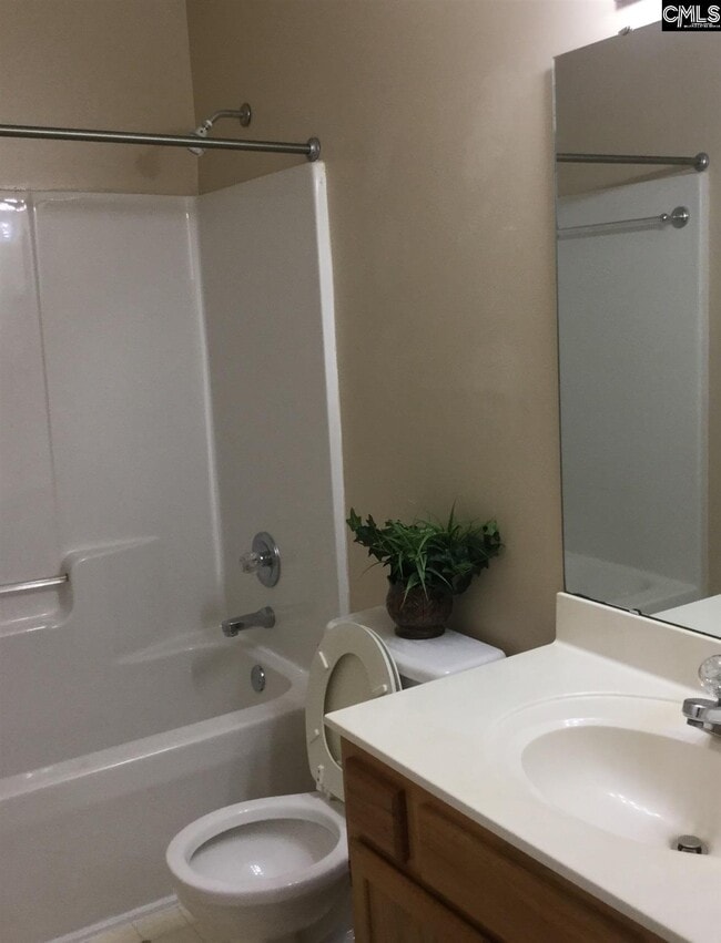 Photo - 13 Coachmen Ct