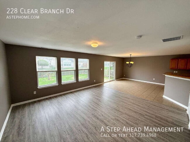 Photo - 228 Clear Branch Dr