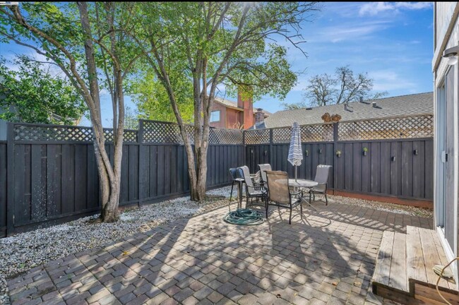 Photo - 18771 Park Tree Ln