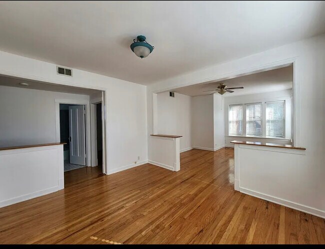 Photo - 1648 W Edgewater Ave Unit 3