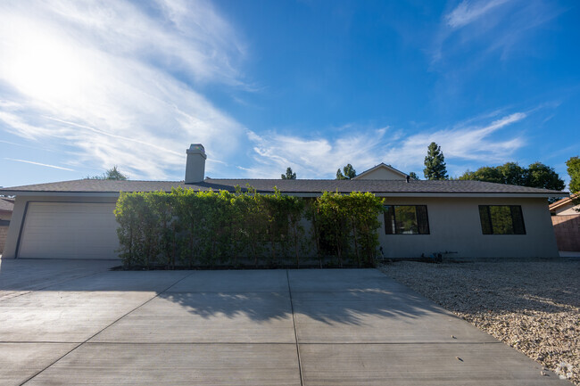 Building Photo - 10419 Amigo Ave Rental