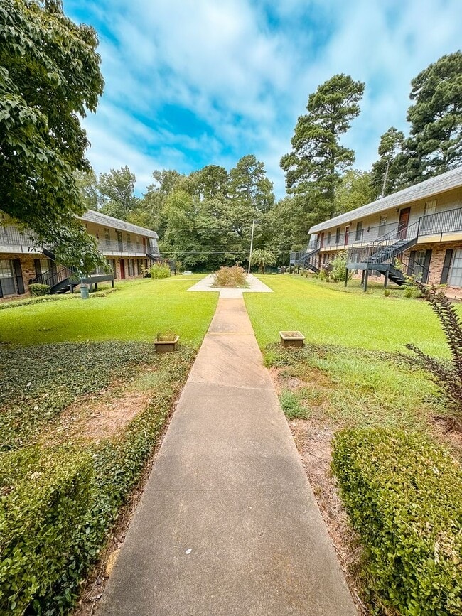 Photo - 2 bed Condo in Central Longview