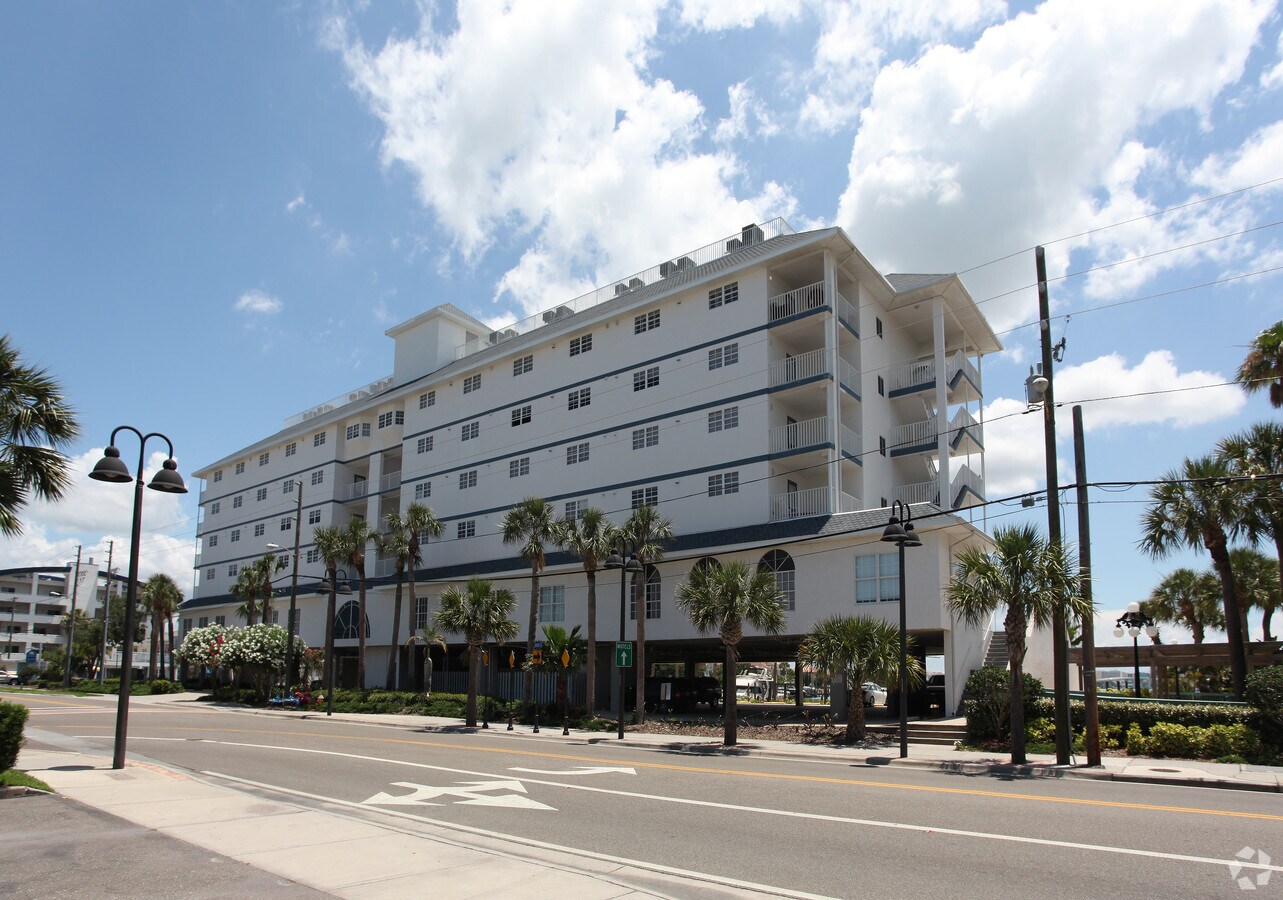 Photo - Dockside Condominiums