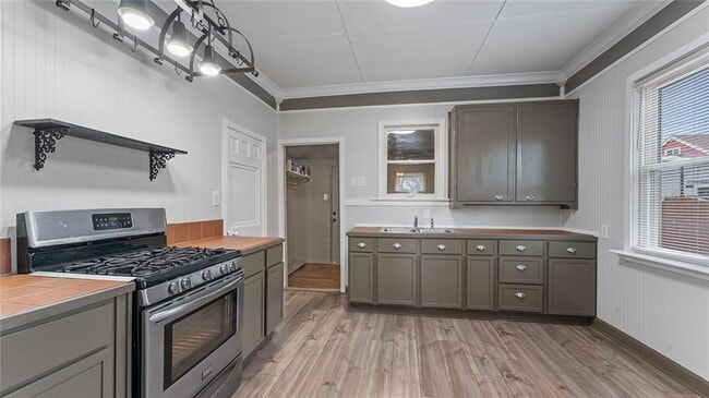 Photo - 309 N 3rd St