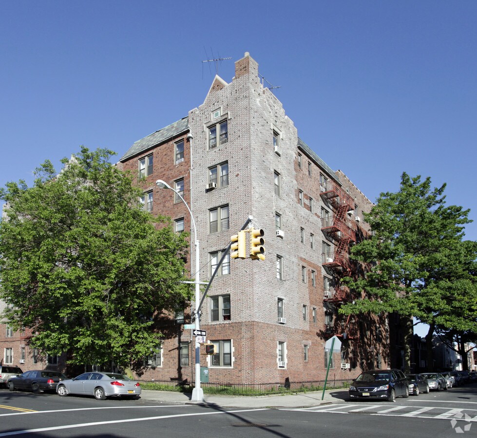 7110 21st Ave - 7110 21st Ave