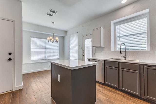 Photo - 1817 Oak Bend Ln