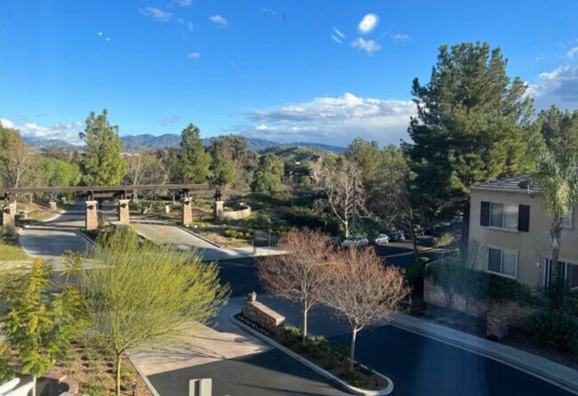 Photo - 26925 Hillsborough Pky