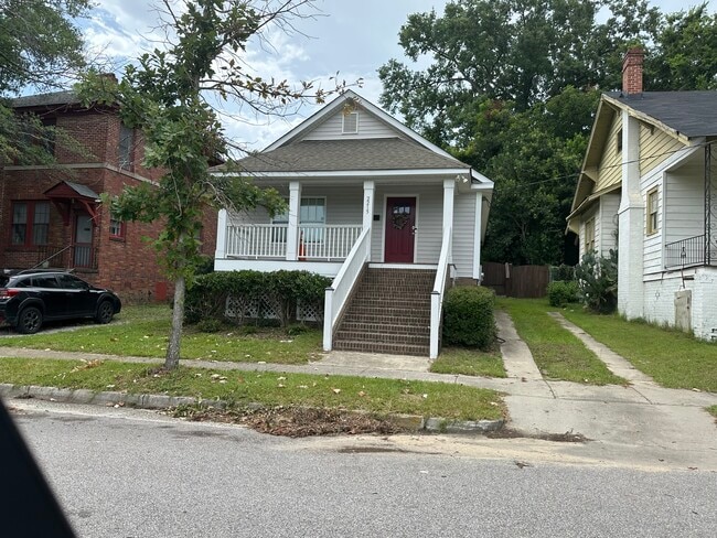 parking along side of house