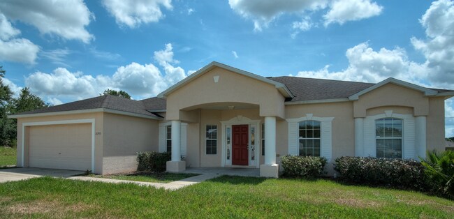 Spacious 4/2 House for Rent. Available NOW! - Spacious 4/2 House for Rent. Available NOW!