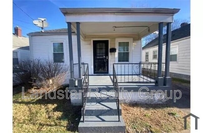 Building Photo - 1319 Thornberry Ave Rental