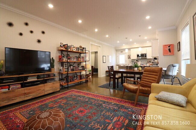 Building Photo - 17 Walk Hill St Unit 1R