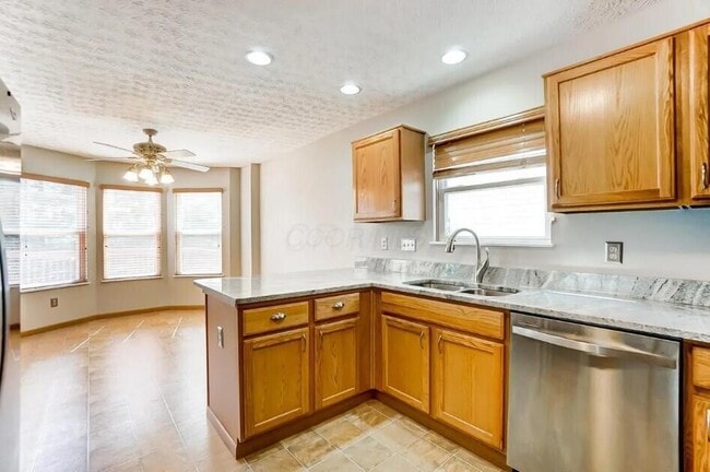 Photo - 9304 Prestwick Green Dr