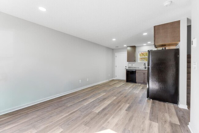 Photo - 388 N Franklin St