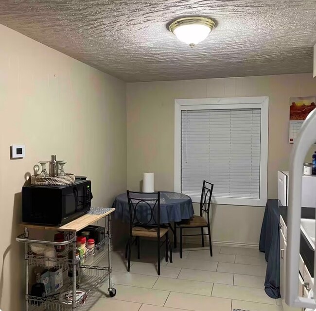 Photo - 1070 E 21st St Unit 1070