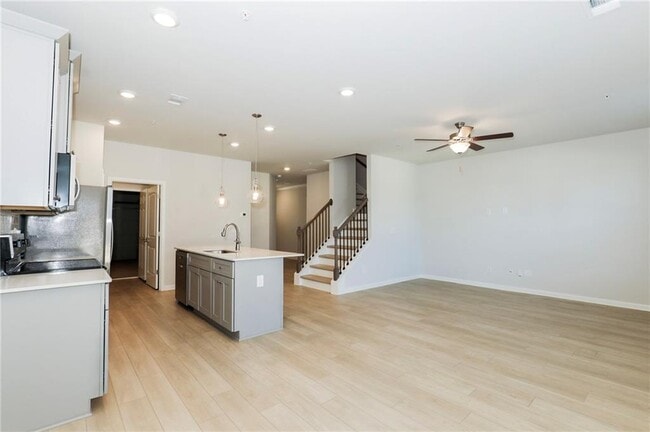 Photo - 8143 Tiger Wy