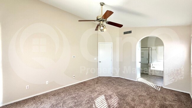 Photo - 14629 S 43rd Pl