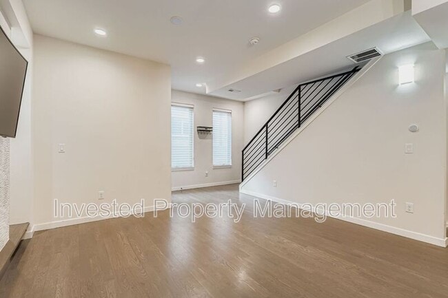 Photo - 2625 W 25th Ave