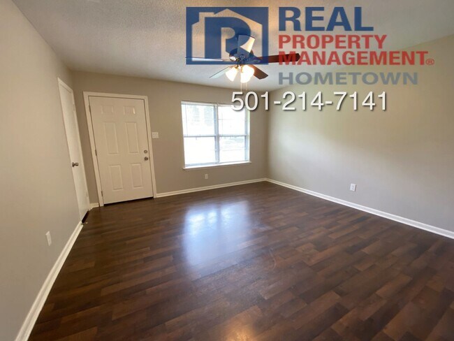 Photo - 501 Pamela Dr