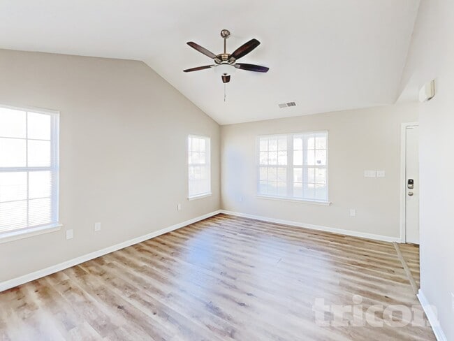 Photo - 2178 Wexford Way