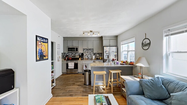 Building Photo - 50 Derby St Unit 3M