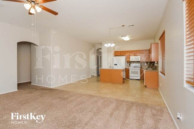 Photo - 32626 N Cat Hills Ave