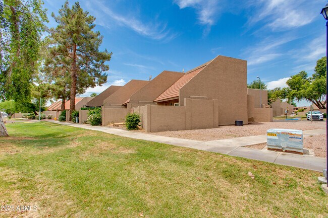 Photo - 7344 N 43rd Ave