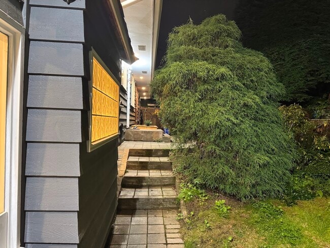 Photo - 810 Burley Dr