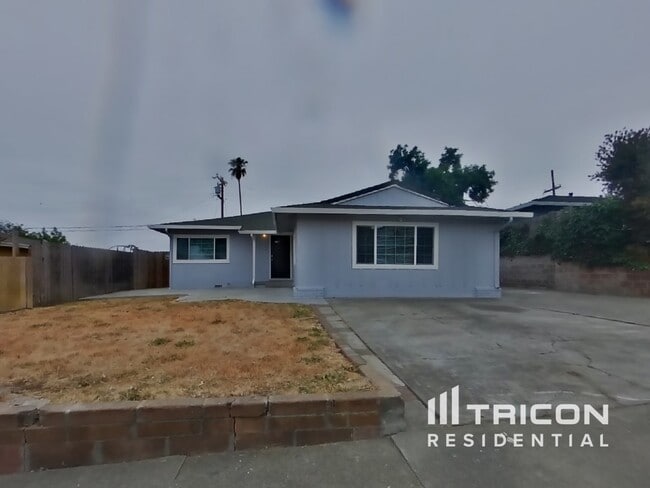 Photo - 121 Hodges St Casa