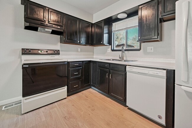 Photo - BG - GA6420 Unit #6420