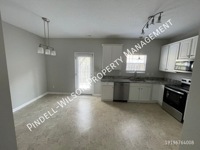 Photo - 2800 Gross Ave