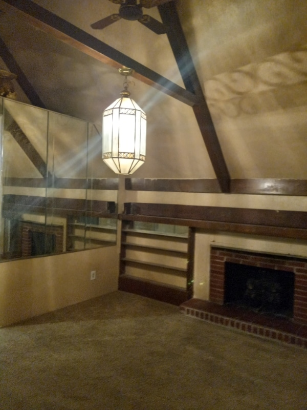 Photo - 2371 Niagara St Unidad upper
