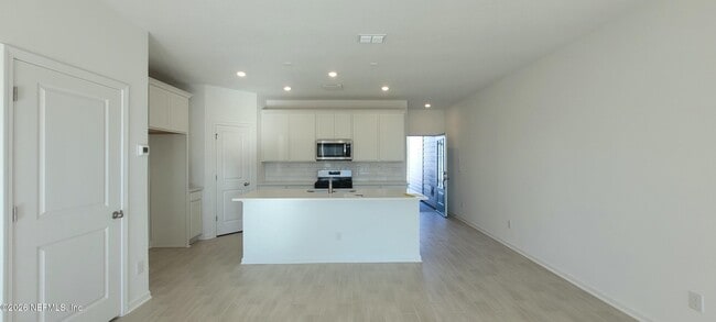 Photo - 40 Kingsville Ct