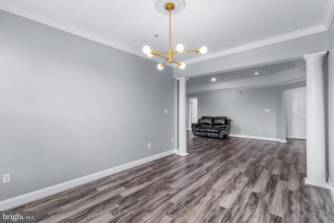 Photo - 5900 Great Star Dr Unit 307