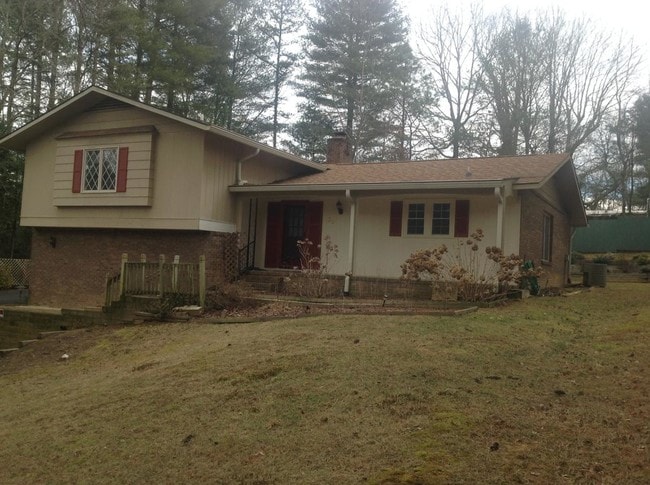 Building Photo - 30 Ferenvilla Dr