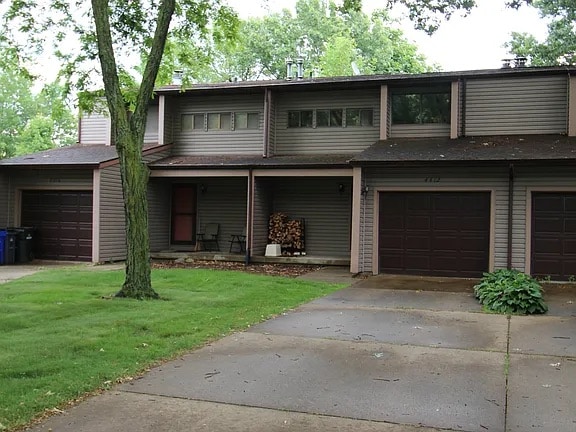 Photo - 4412 Lorcardo Dr NE