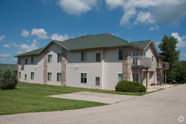 161 E Old Hwy 16 - 161 E Old Hwy 16 Apartments