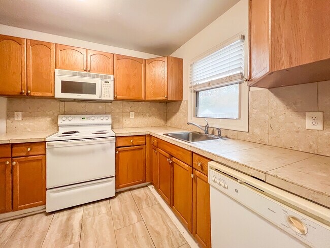 Photo - 26 Fox Hill Dr